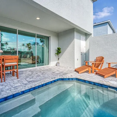 Luxury 4Br Villa W/ Pool | 10 Min To Disney!